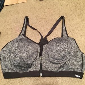 Victoria Secret front clasp sports bra